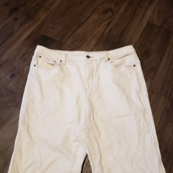 Future Collective Cream Women's Flare Jeans Sz 14 - Picture 3 of 6